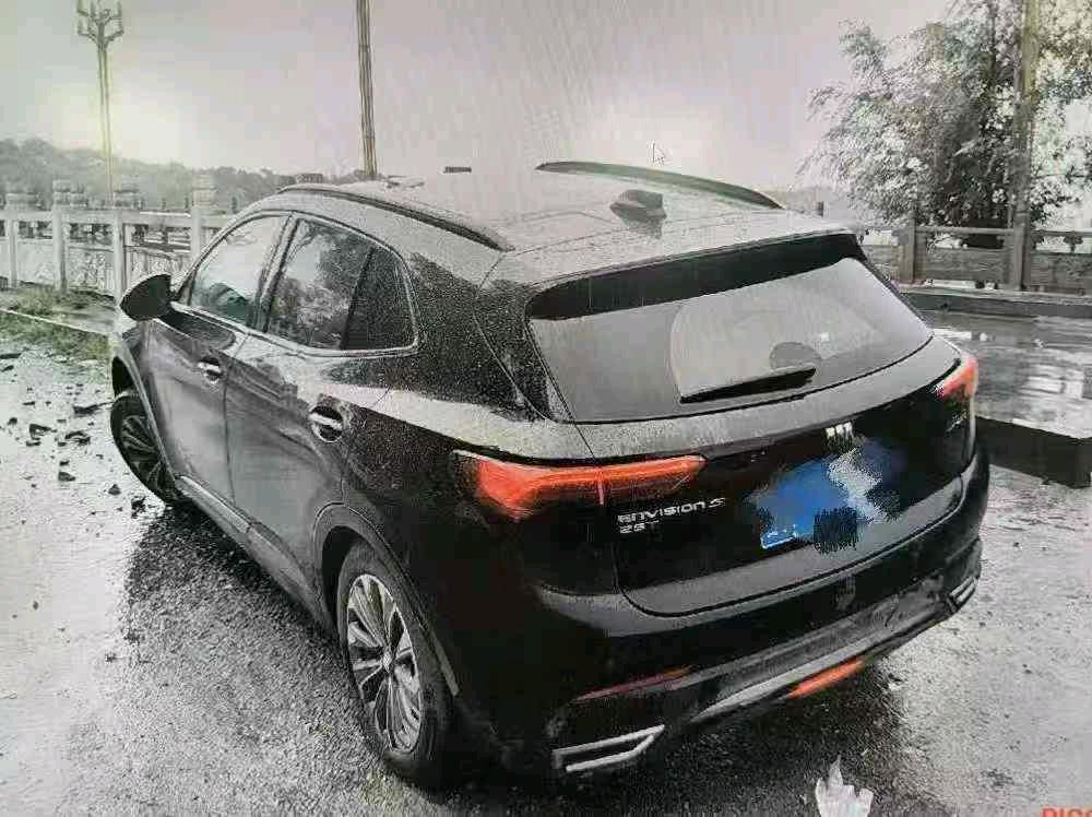 后保险杠更换属于关键部件受损或结构性损伤吗？-事故车