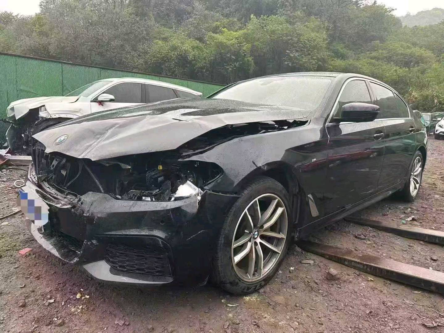 冷门车和热门事故车哪个好出手?修理厂必看-购买事故车 冷门车和热门事故车哪个好出手?修理厂必看-购买事故车