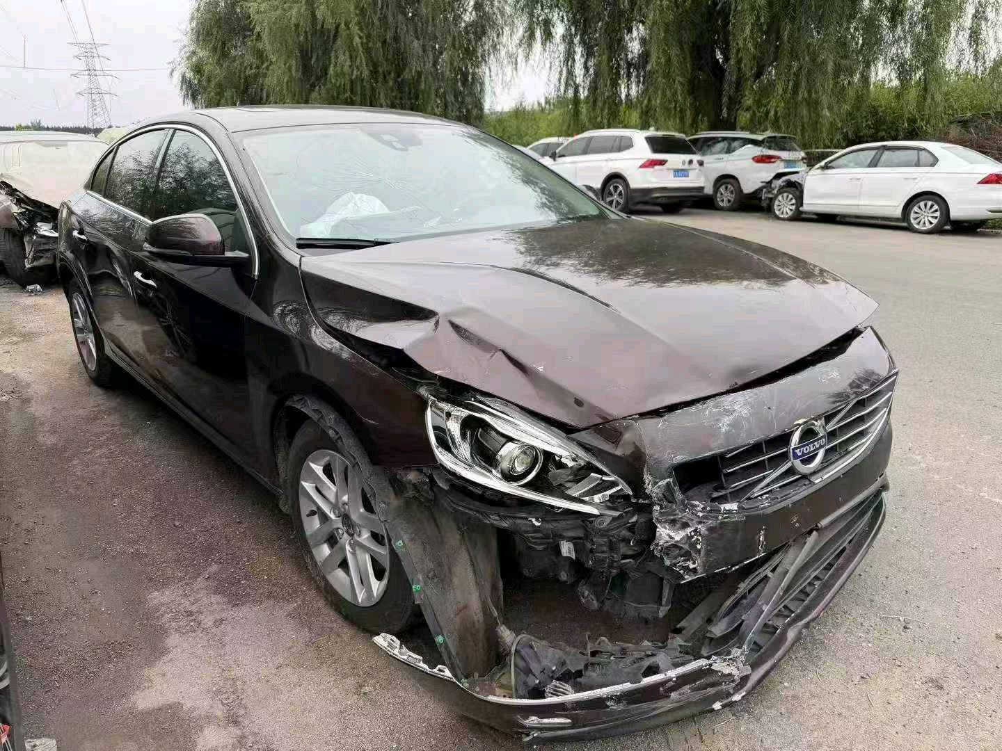 事故车批发渠道去哪里找?中小修理厂批量拿车划算吗?-事故车批发 事故车批发渠道去哪里找?中小修理厂批量拿车划算吗?-事故车批发